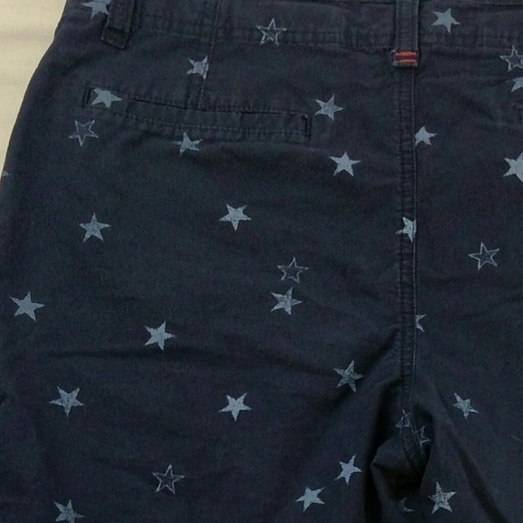 Eddie Bauer Blue Star Print Shorts - Picture 3 of 6
